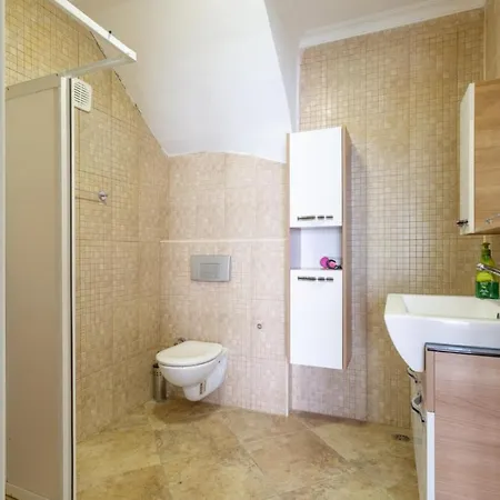 Villa Deniz Ve Orman Manzaralı 4+2 Almina *